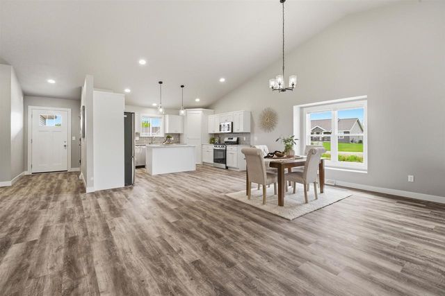 W7097 JACLYN LANE, Greenville, WI 54942