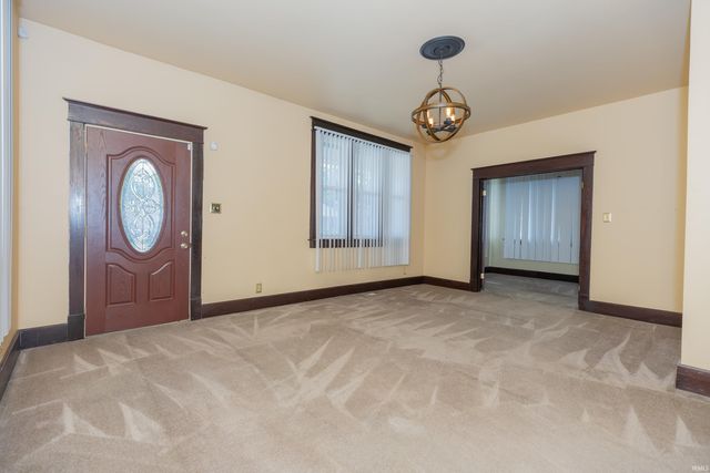 1205 S Kentucky Avenue, Evansville, IN 47714