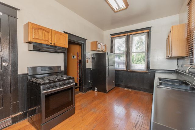 1205 S Kentucky Avenue, Evansville, IN 47714