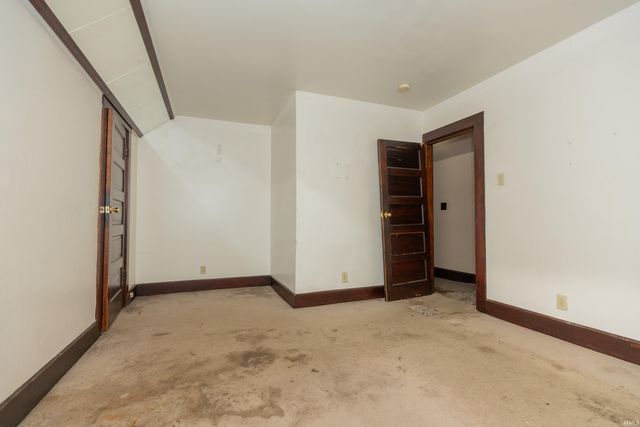 1205 S Kentucky Avenue, Evansville, IN 47714