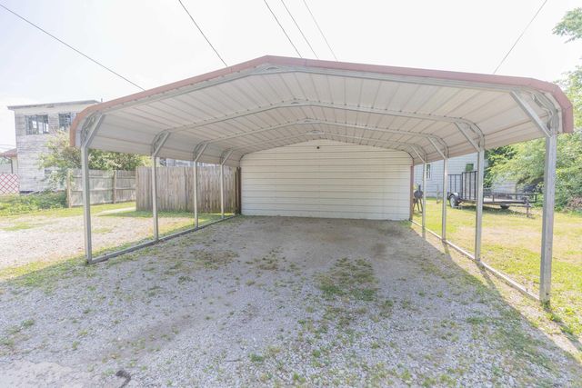 1205 S Kentucky Avenue, Evansville, IN 47714