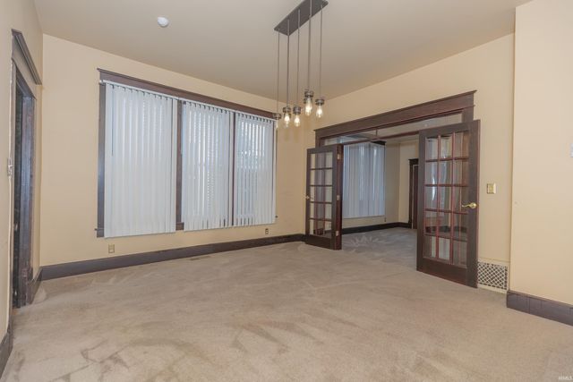 1205 S Kentucky Avenue, Evansville, IN 47714