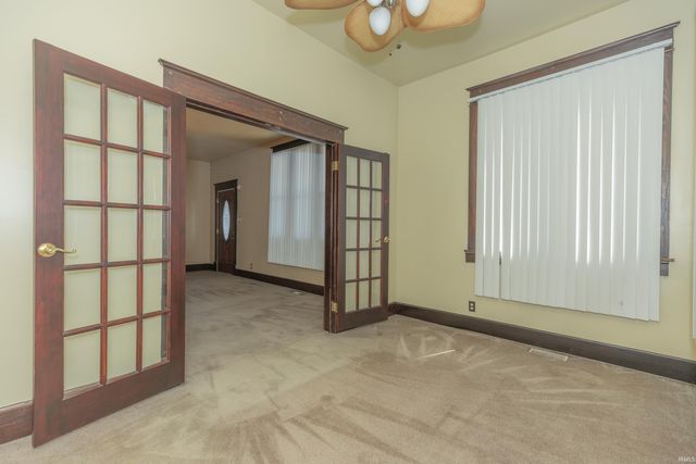 1205 S Kentucky Avenue, Evansville, IN 47714