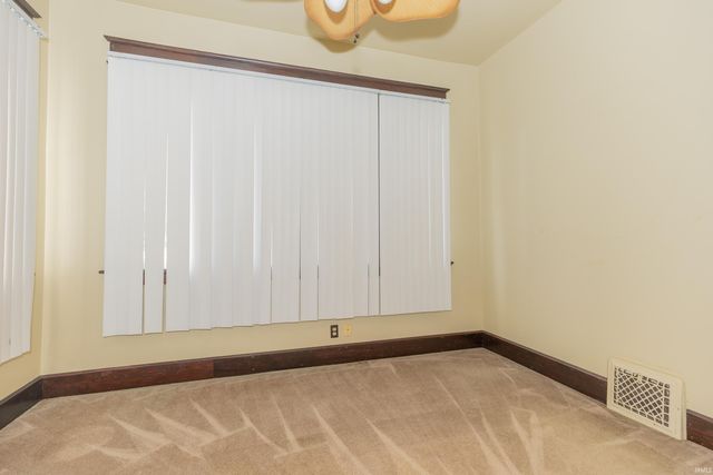 1205 S Kentucky Avenue, Evansville, IN 47714