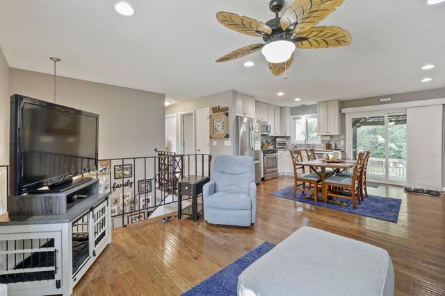 7441 Drew Avenue N, Brooklyn Park, MN 55443