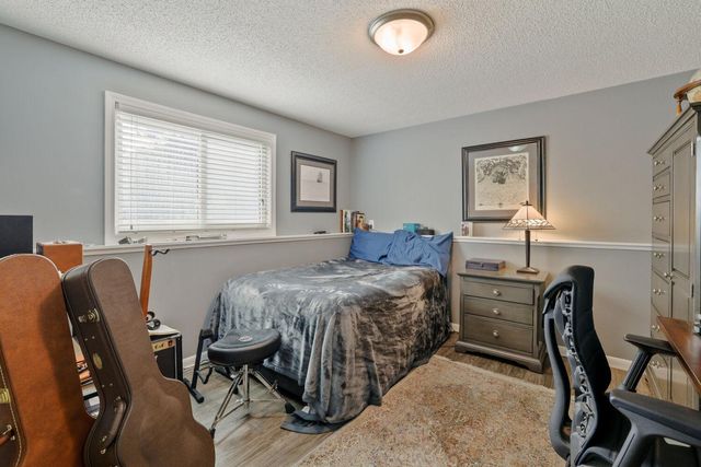 7441 Drew Avenue N, Brooklyn Park, MN 55443