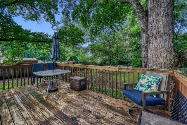 7441 Drew Avenue N, Brooklyn Park, MN 55443