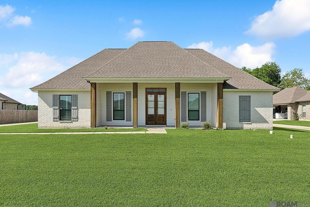 38052 N Robert Wilson Rd, Gonzales, LA 70737