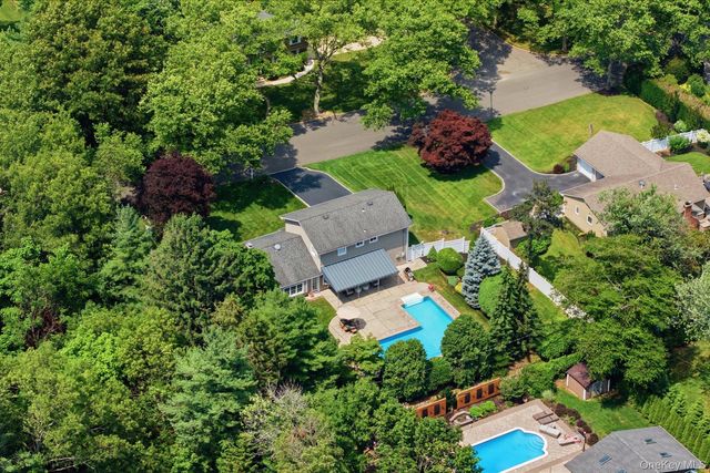 26 Lorijean Lane, East Northport, NY 11731