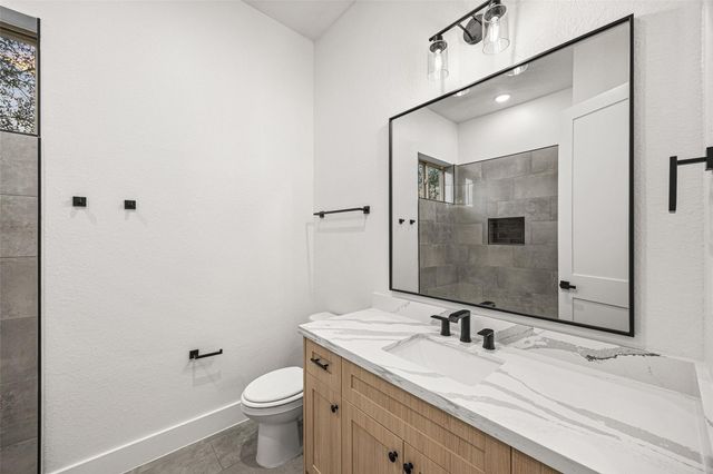 525 County Road 6617, Dayton, TX 77535