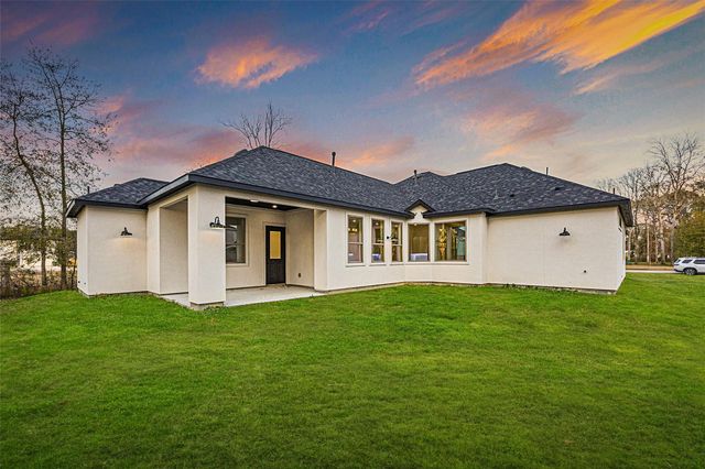 525 County Road 6617, Dayton, TX 77535