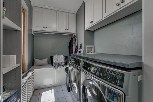 1001 S LAWE STREET, Appleton, WI 54915
