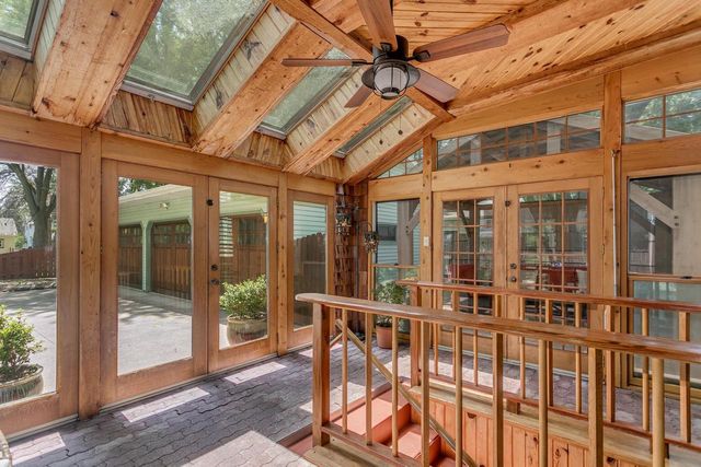 1001 S LAWE STREET, Appleton, WI 54915