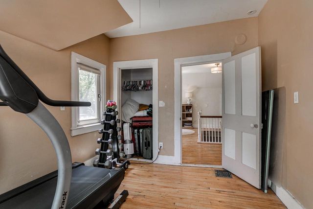 1001 S LAWE STREET, Appleton, WI 54915