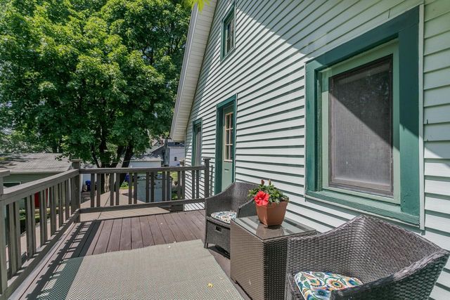1001 S LAWE STREET, Appleton, WI 54915