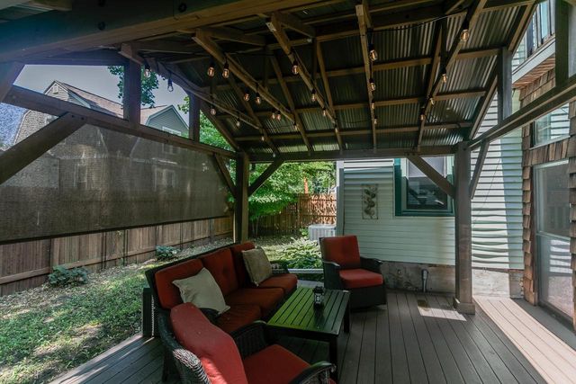 1001 S LAWE STREET, Appleton, WI 54915