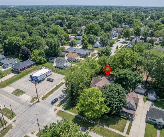 1001 S LAWE STREET, Appleton, WI 54915