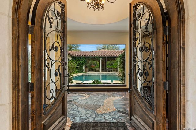 17703 Wild Basin, San Antonio, TX 78258