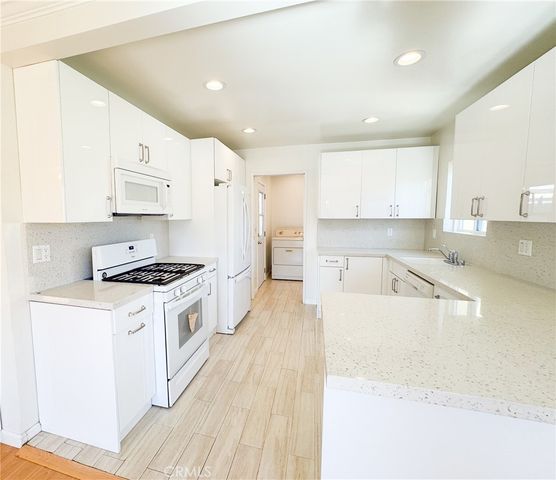 2305 GRAHAM Avenue, Redondo Beach, CA 90278