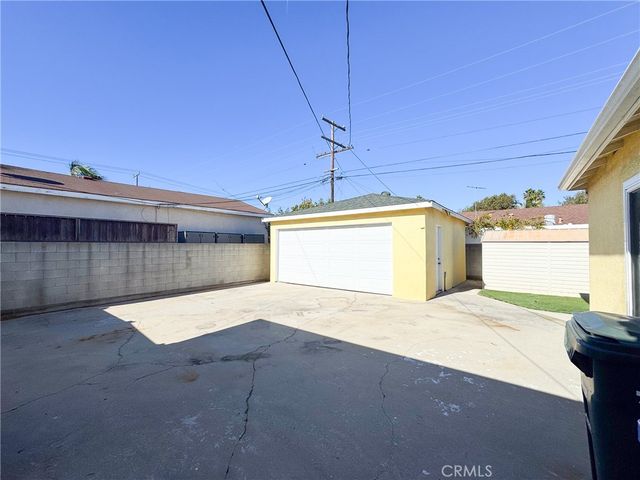 2305 GRAHAM Avenue, Redondo Beach, CA 90278
