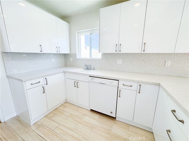 2305 GRAHAM Avenue, Redondo Beach, CA 90278