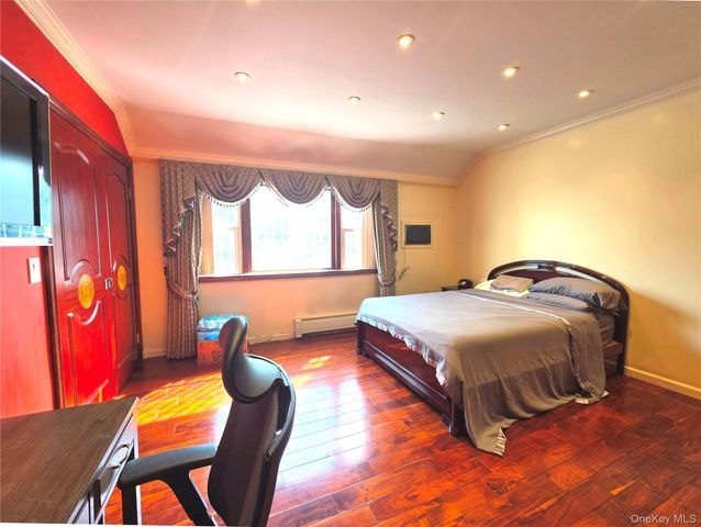 9051 52nd Avenue, Elmhurst, NY 11373