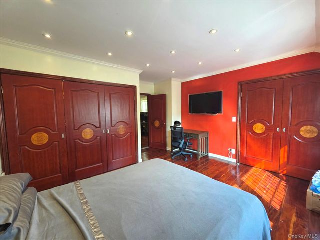 9051 52nd Avenue, Elmhurst, NY 11373