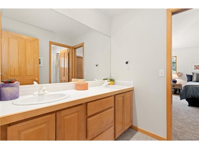 302 Cottonwood Dr, Evergreen, CO 80439