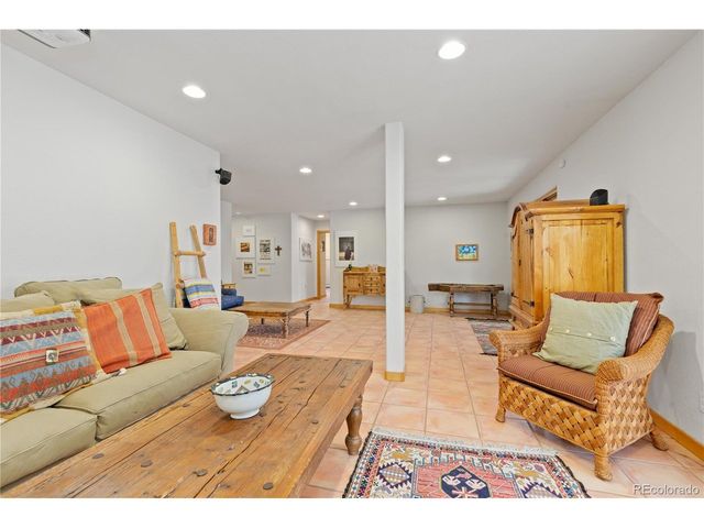 302 Cottonwood Dr, Evergreen, CO 80439