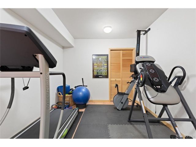302 Cottonwood Dr, Evergreen, CO 80439
