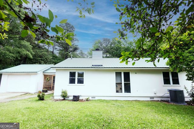 143 Hammond Road, Jackson, GA 30233