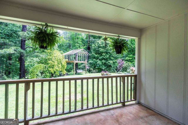 143 Hammond Road, Jackson, GA 30233