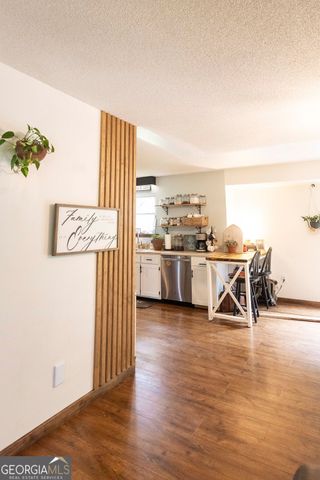 143 Hammond Road, Jackson, GA 30233