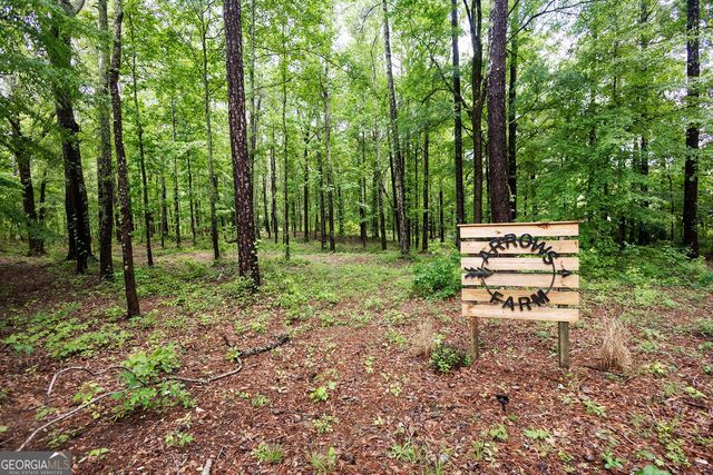 143 Hammond Road, Jackson, GA 30233