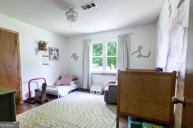 143 Hammond Road, Jackson, GA 30233