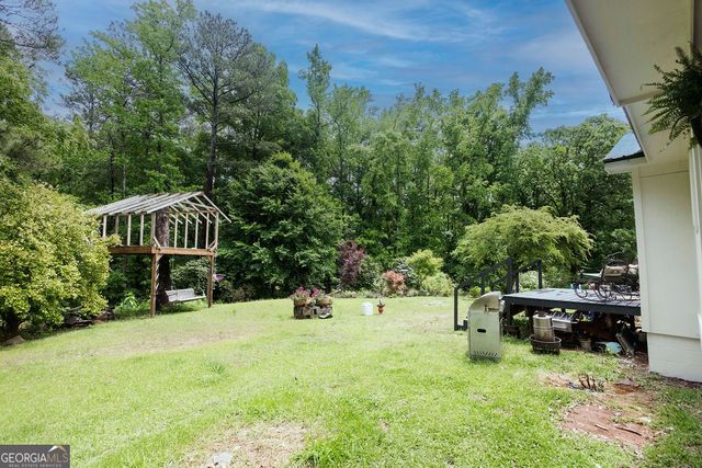 143 Hammond Road, Jackson, GA 30233