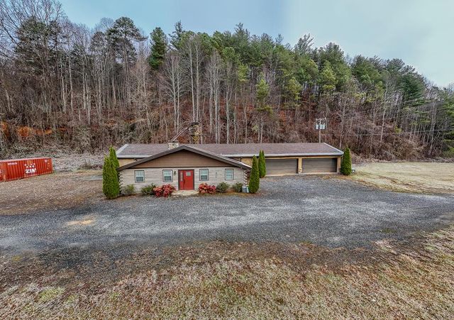 6785 Airport Road, Andrews, NC 28901