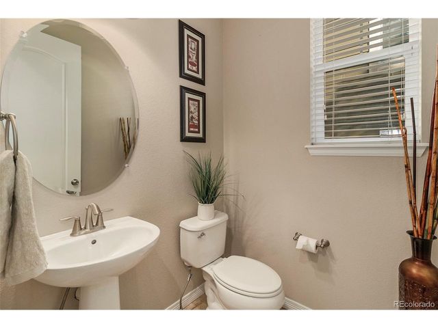 8448 Violet Ct, Arvada, CO 80007