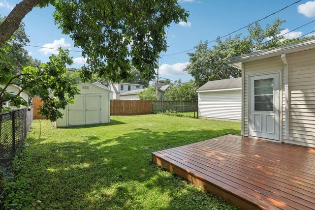 2833 Barlow Street, Madison, WI 53705