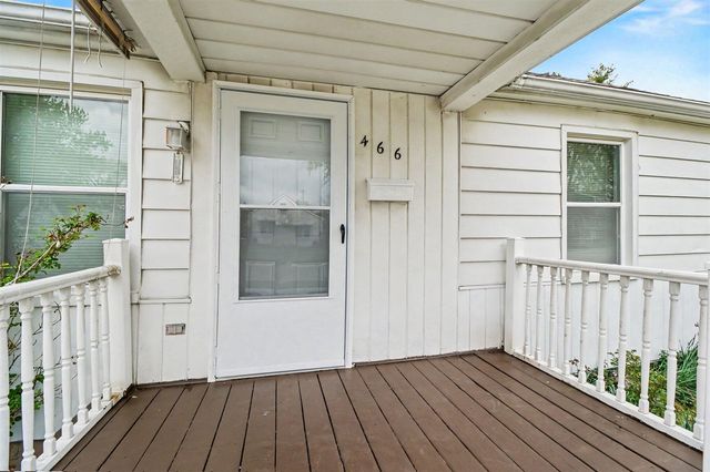 466 W Maxlow Avenue, Hazel Park, MI 48030