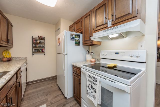 9840 Sunrise Boulevard S-30, North Royalton, OH 44133