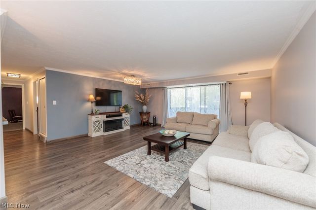 9840 Sunrise Boulevard S-30, North Royalton, OH 44133
