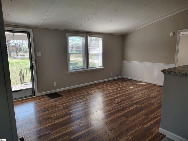 480 Cochran Road, Inman, SC 29349