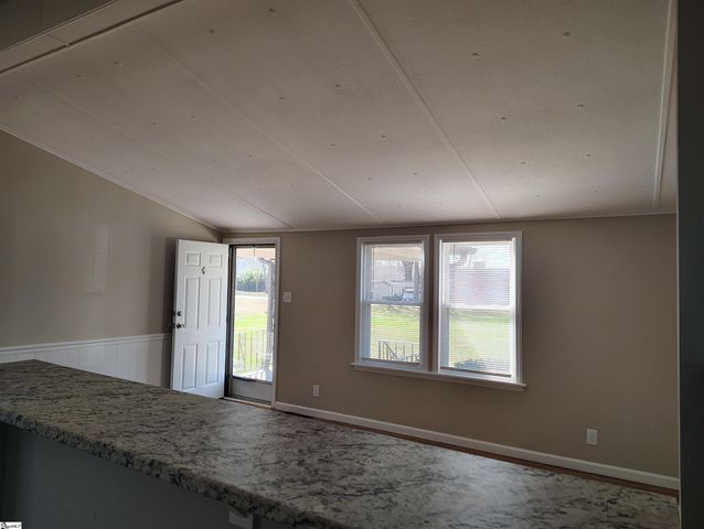 480 Cochran Road, Inman, SC 29349