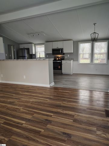 480 Cochran Road, Inman, SC 29349