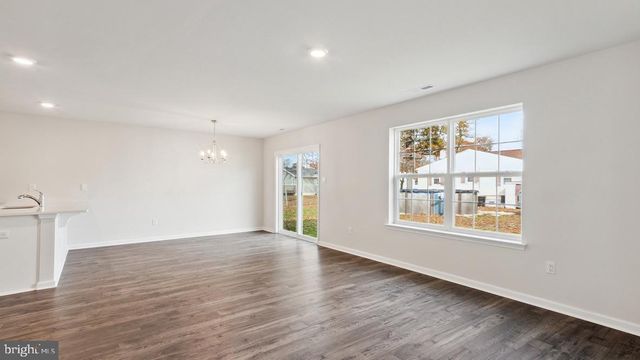 237 HUNTINGTON DR, Egg Harbor Twp, NJ 08234