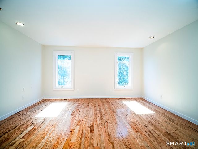 690 Forest Road 703, West Haven, CT 06516