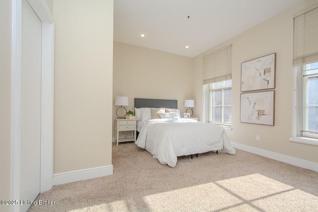 711 W Main St J, Louisville, KY 40202