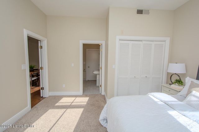 711 W Main St J, Louisville, KY 40202