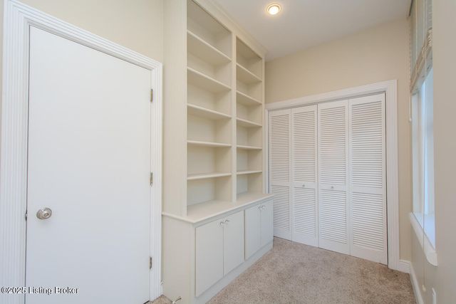 711 W Main St J, Louisville, KY 40202